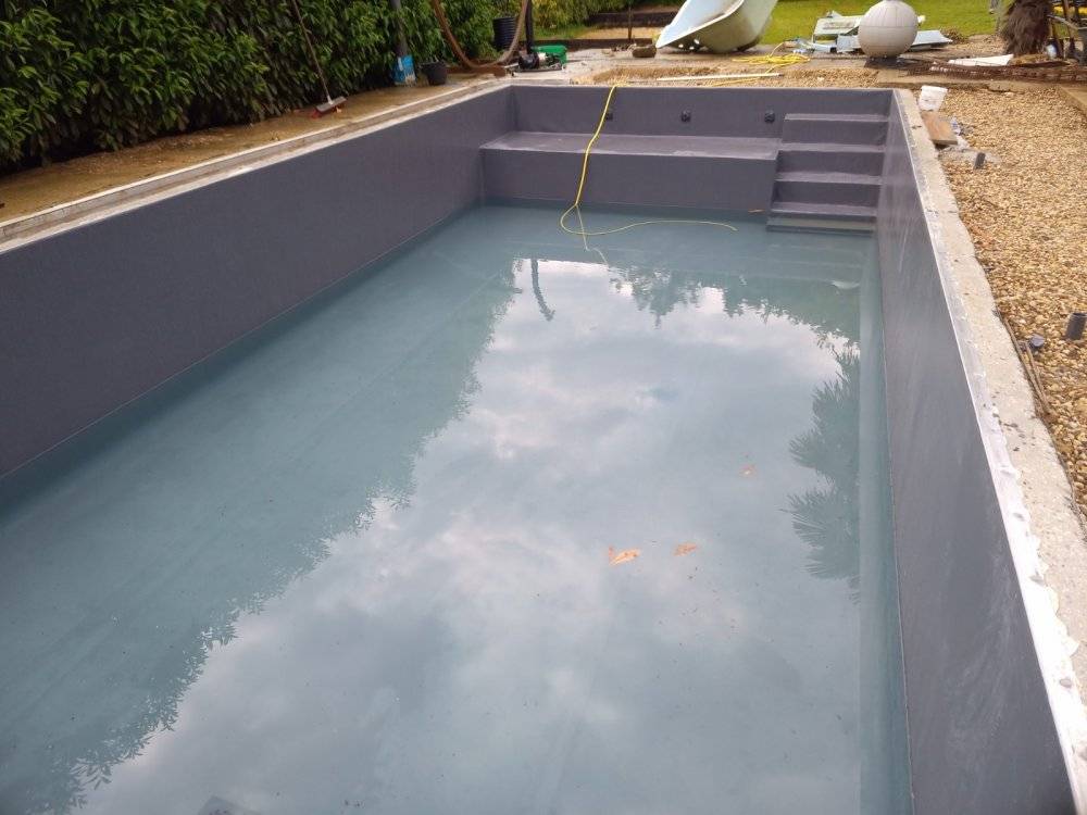 Rénovation en cours piscine PVC armé