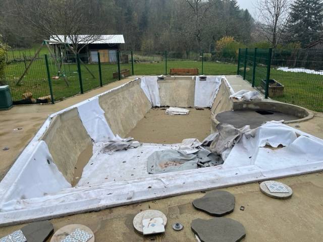 Démarrage du chantier piscine